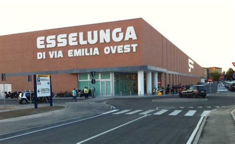 esselunga legnano sabotino|Negozi ESSELUNGA Legnano